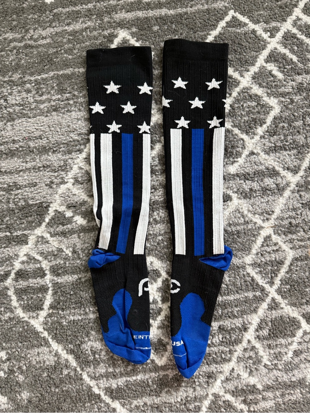 ProCompression Socks Unisex Small/Medium - Thin Blue Line